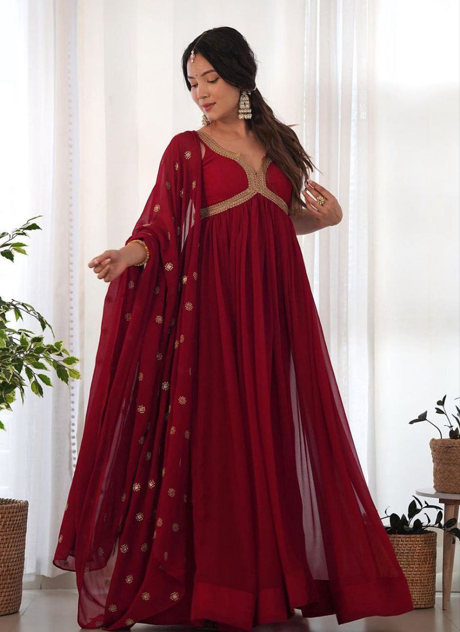 Shyamala Maroon Alia Cut Anarkali Gown Set M