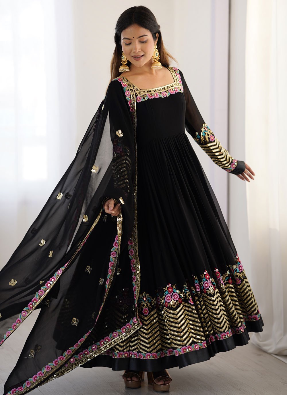 Black Georgette Embroidered Anarkali Suit with Dupatta and Bottom XXL Black Georgette Embroidered Anarkali Suit with Dupatta and Bottom XXL
