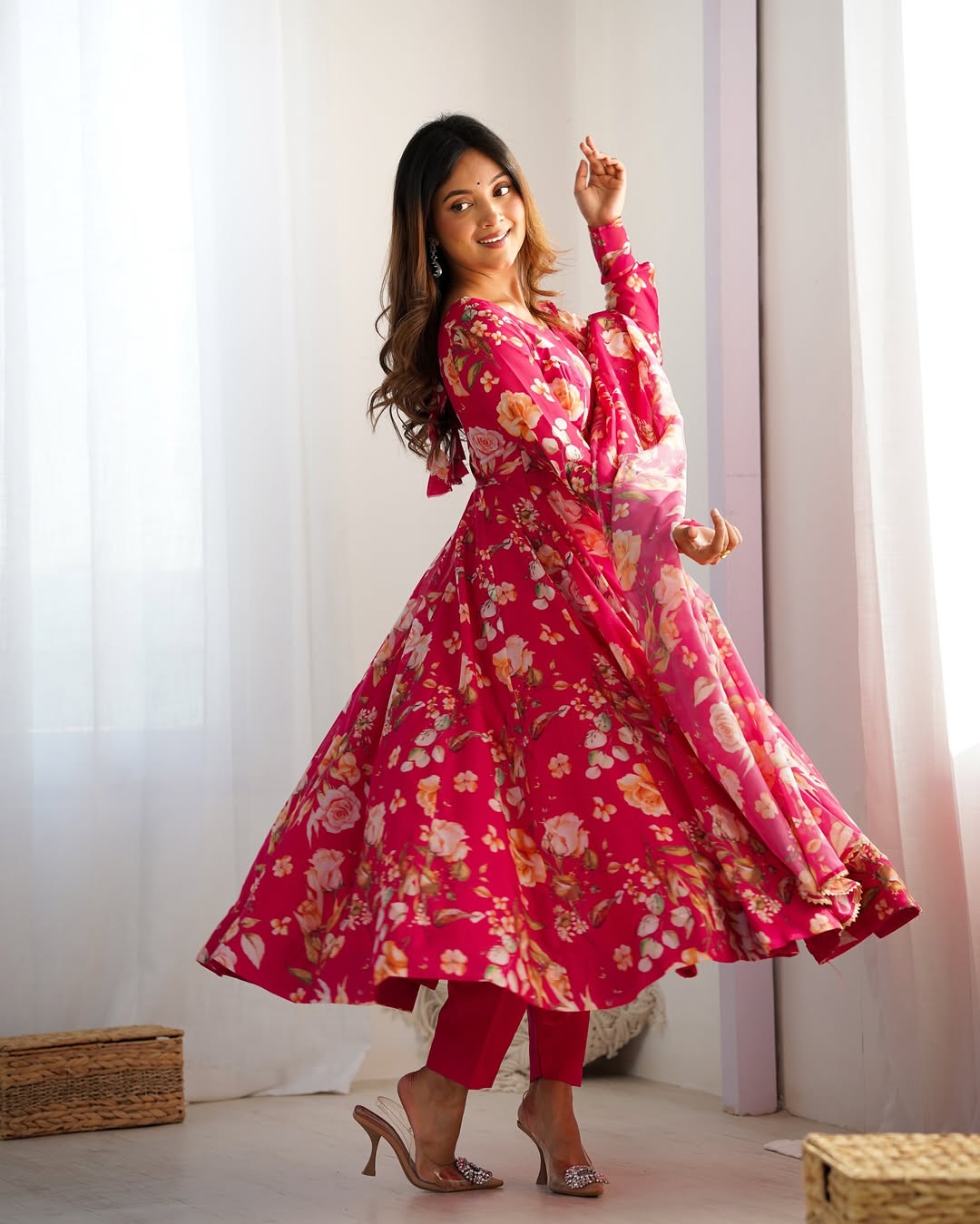 Aashvi Soft Organza Anarkali Suit Set – pastel pink fully stitched Anarkali kurta with 4-meter flair and canvas belt, paired with digitally printed micro cotton pants and a shawl-style lace border dupatta, premium soft organza festive suit for weddings, Diwali, Eid, or Raksha Bandhan, stylish and elegant ethnic set for women by Trinaari.