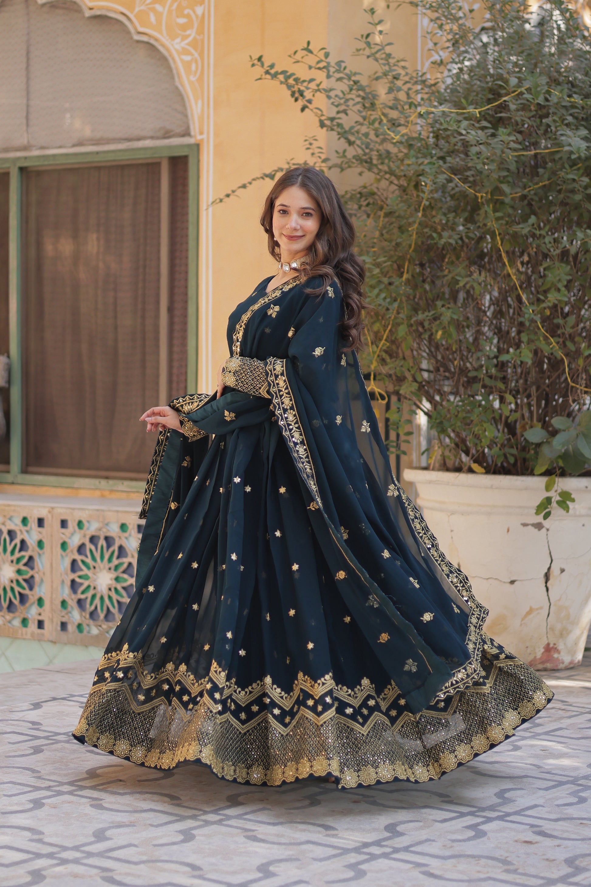 Avyuktha Rama Georgette Embroidery Anarkali Gown Set