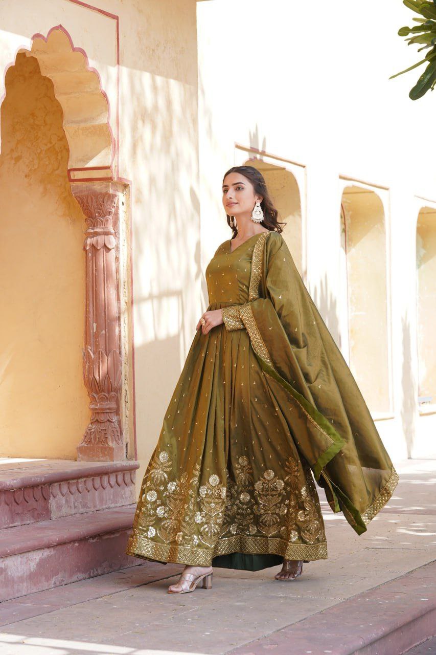 Shreenika mehandi green viscose anarkali gown set