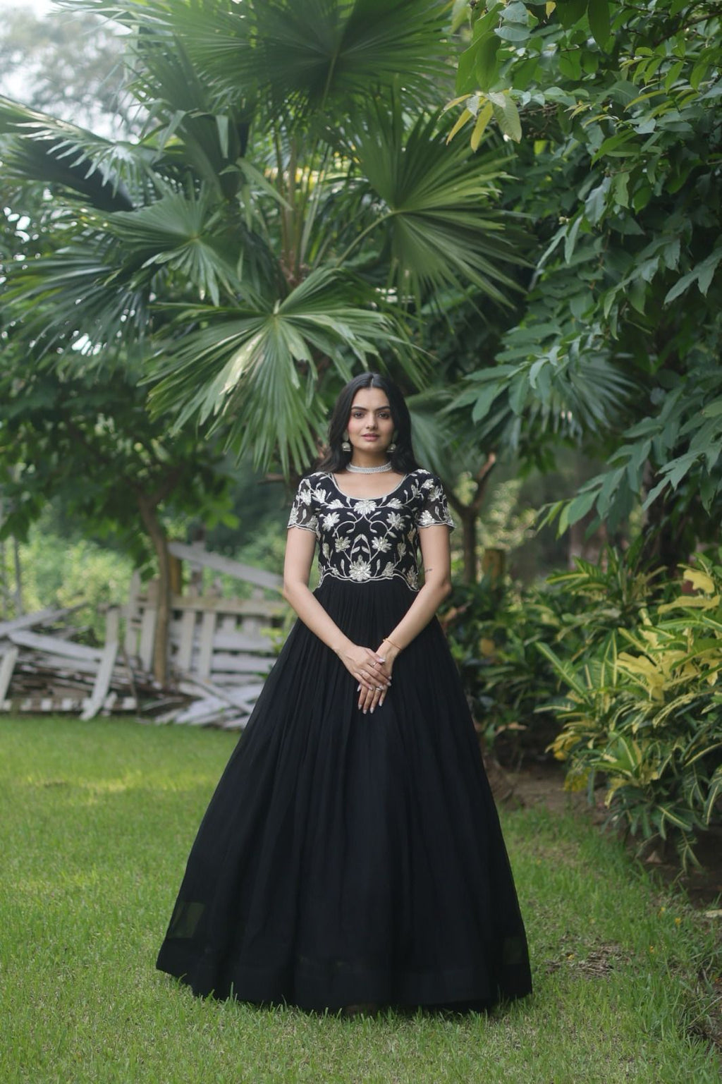 Elegant Designer Readymade Georgette Gown