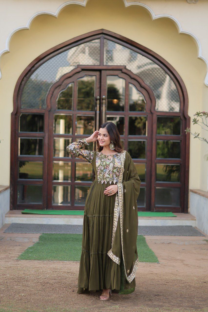 Padmalaya pink georgette anarkali gown set