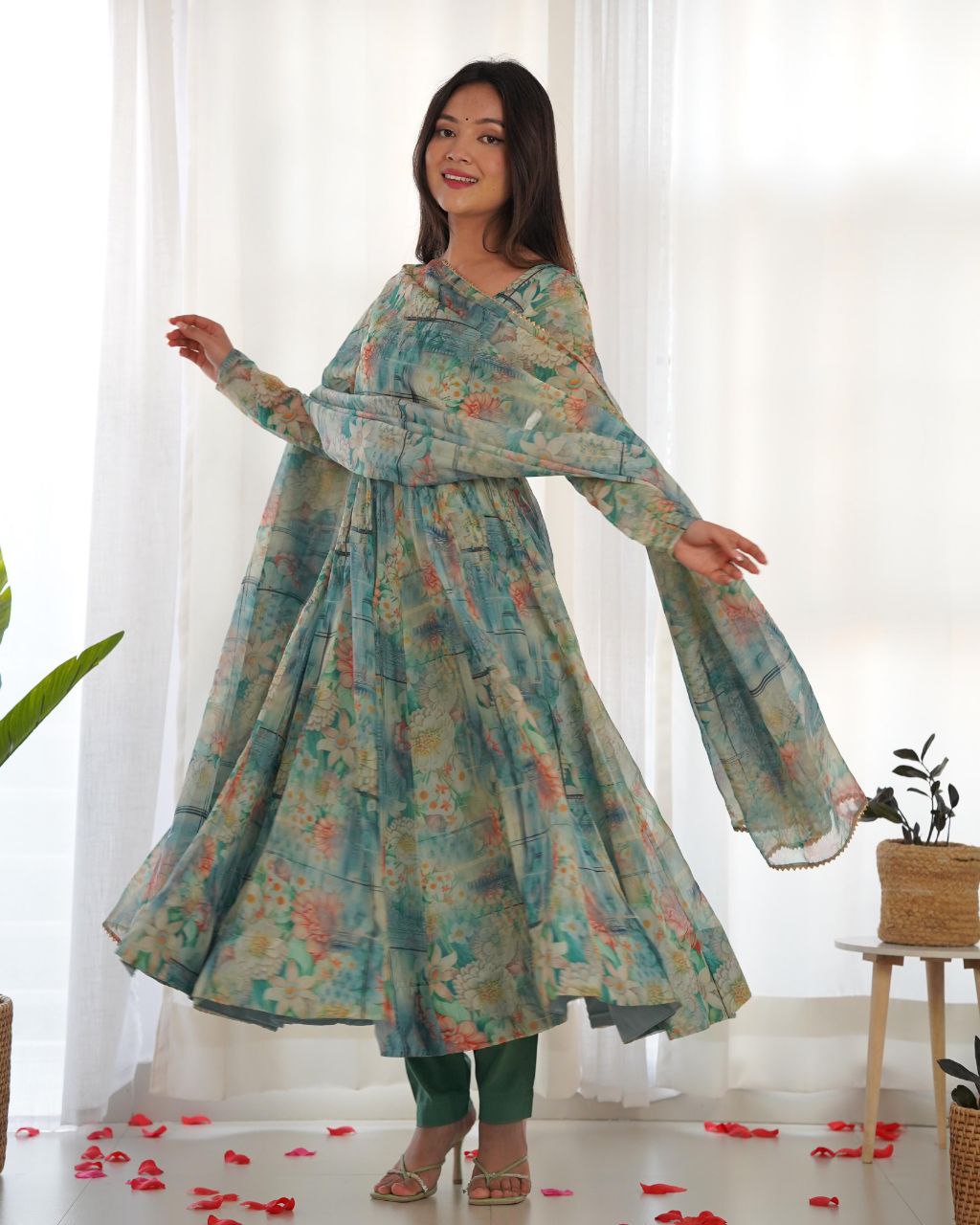 Vishnupriya green soft organza silk printed suit set