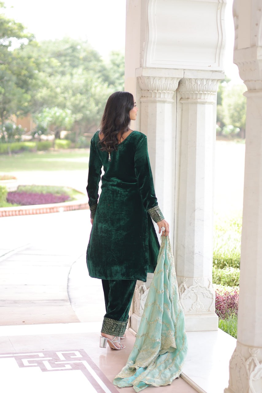 Sheet Green Color Velvet Sequins Zari Embroidered Kurta Set with Dupatta