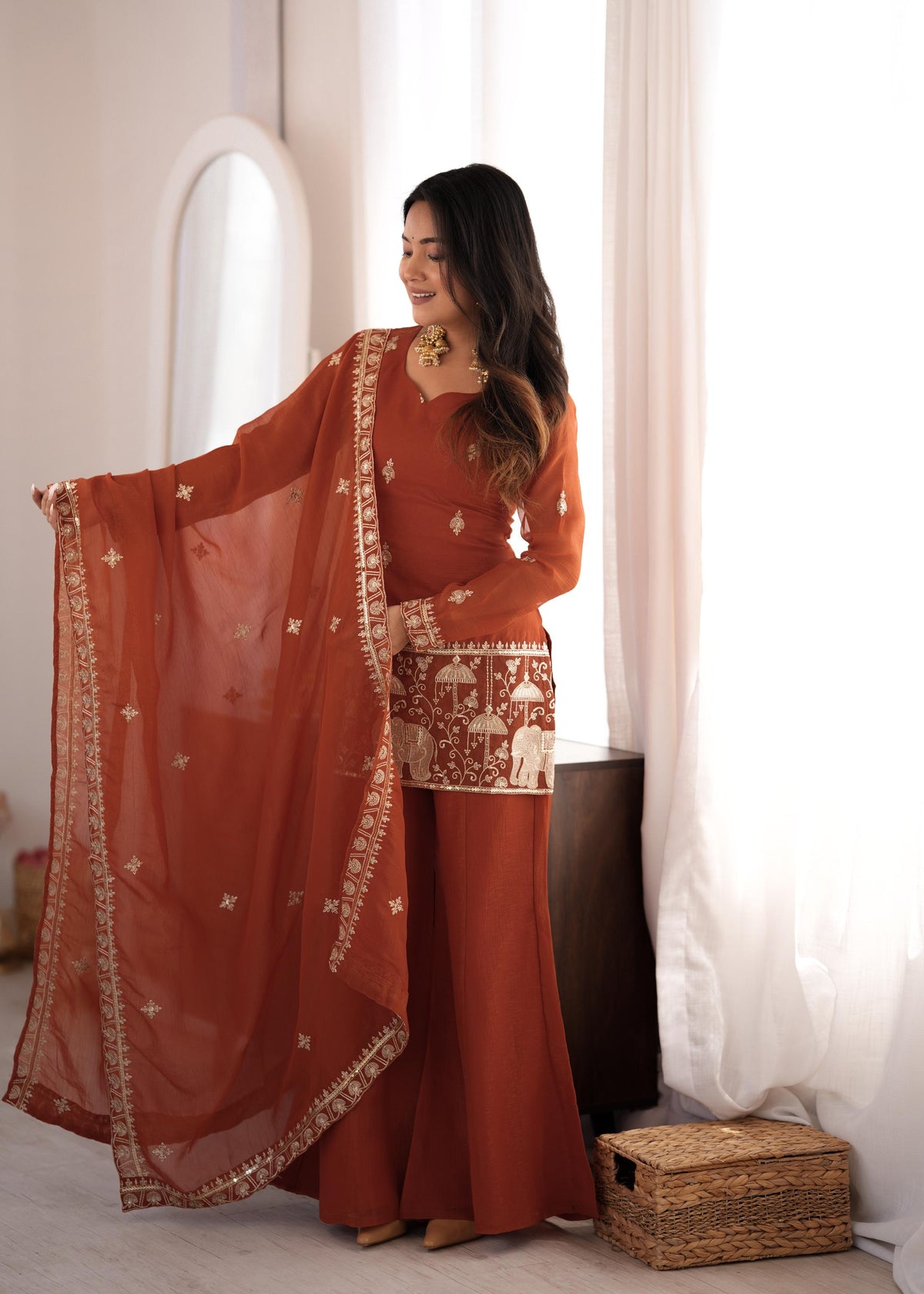 CRUNCHY SILK FABRIC WITH EMBROIDERY SEQUENCE AND JARI WORK WITH BACK SIDE FANCY DORI PATTERN