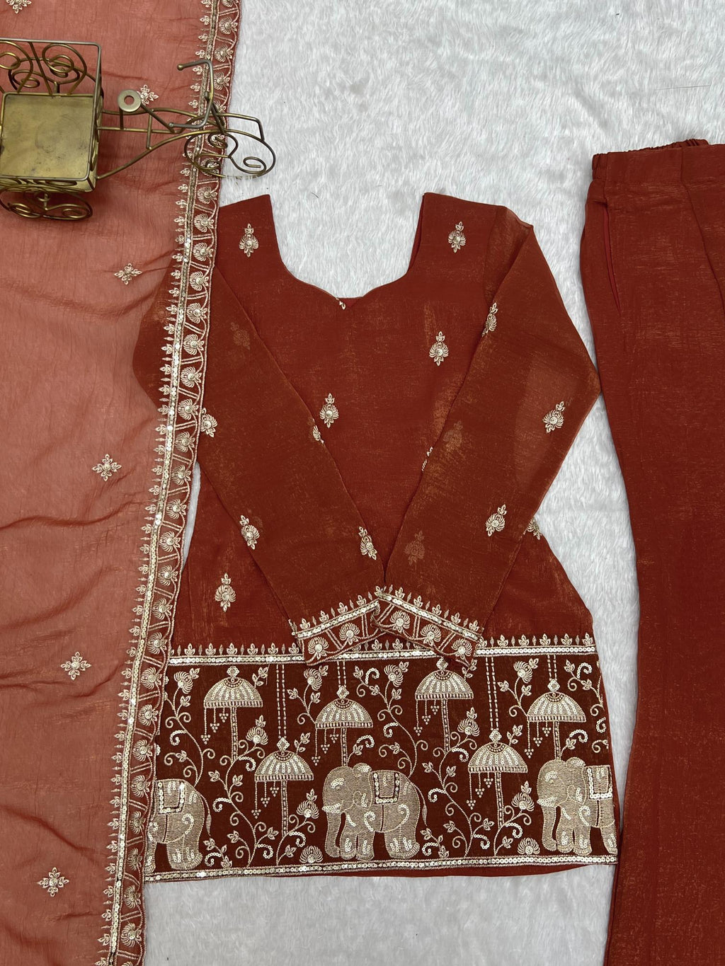 CRUNCHY SILK FABRIC WITH EMBROIDERY SEQUENCE AND JARI WORK WITH BACK SIDE FANCY DORI PATTERN