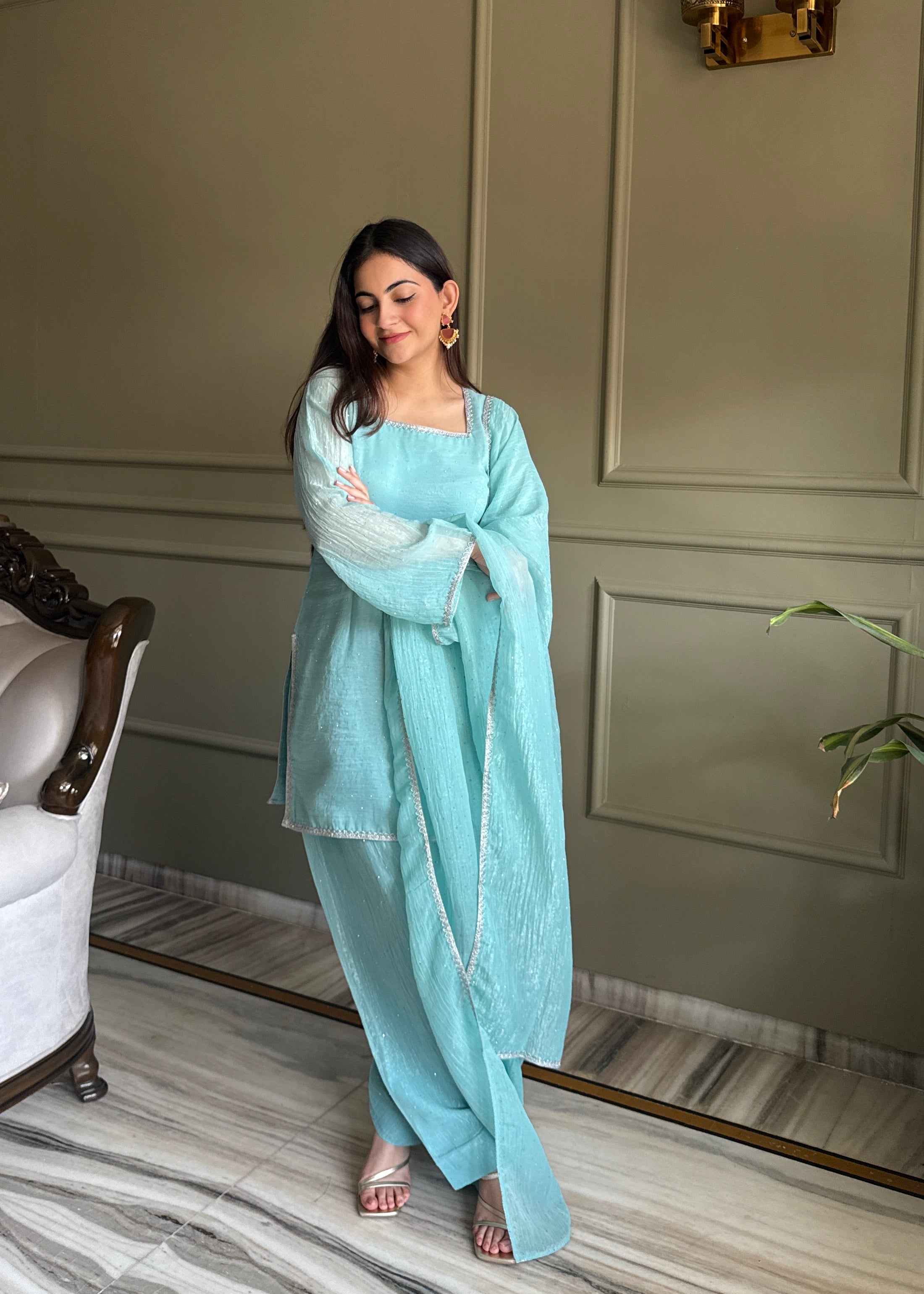 Aaisha Cruchy Silk Diamond Siroski Work Farsi Salwar Suit Set