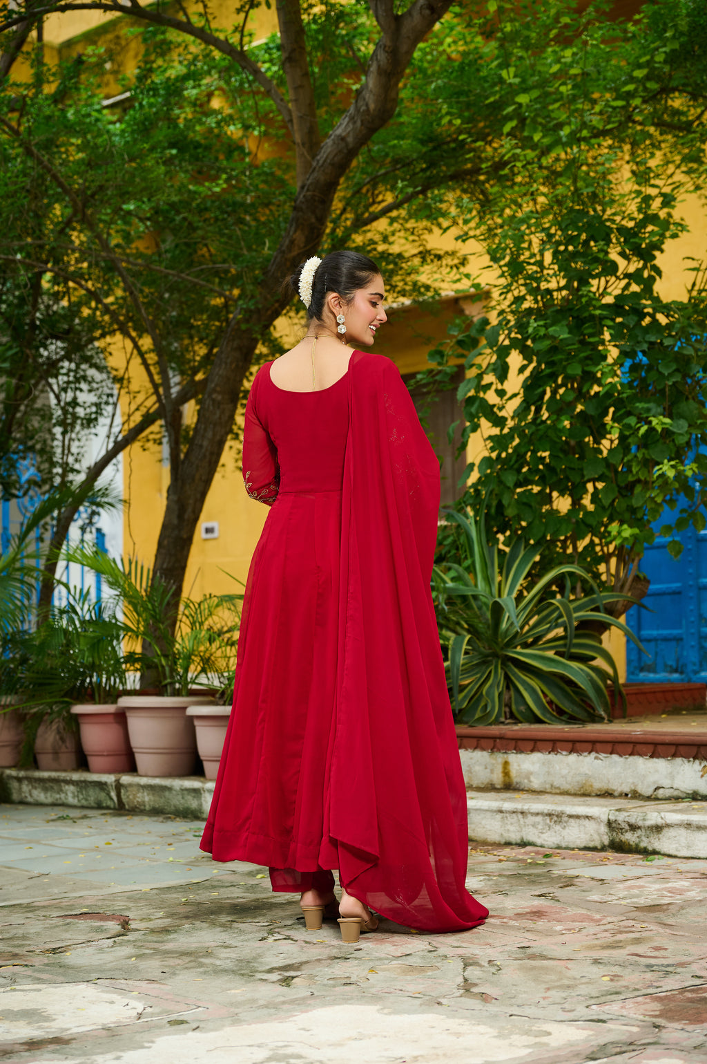 Niyu maroon faux blooming kurti with thread embroidery and bottom set