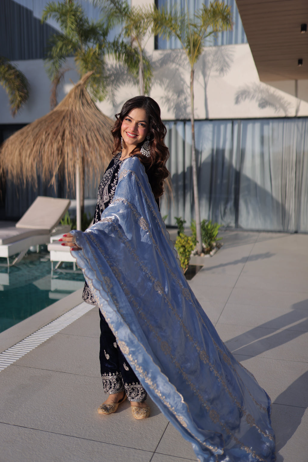 Roshni Navy Blue Color Velvet Rich Zari Embroidered Work Kurti Set