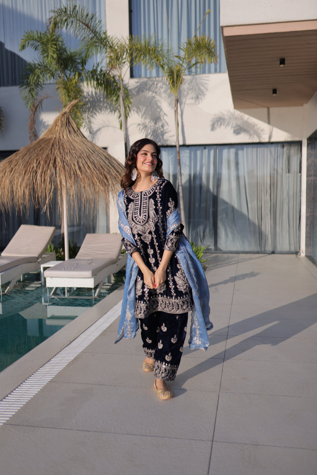 Roshni Navy Blue Color Velvet Rich Zari Embroidered Work Kurti Set