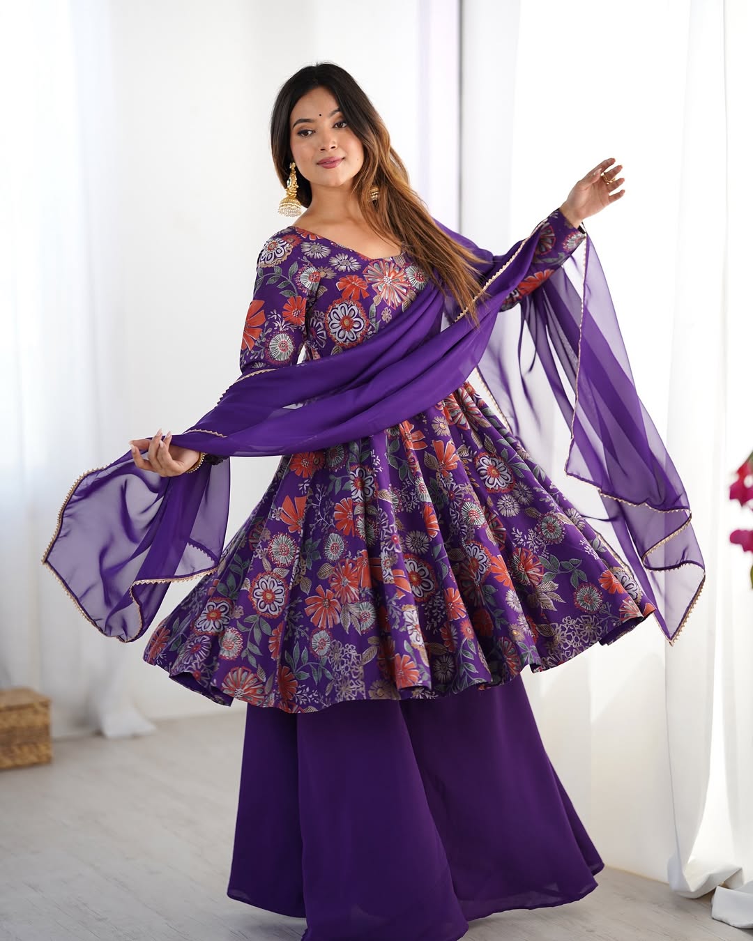 Karisma Purple Kurti Plazzo Set – Roman Silk Chanderi kurti with elegant discharge print, paired with plain silk plazzo and organza dupatta with lace border; lightweight, regal ethnic wear for festive and everyday elegance.