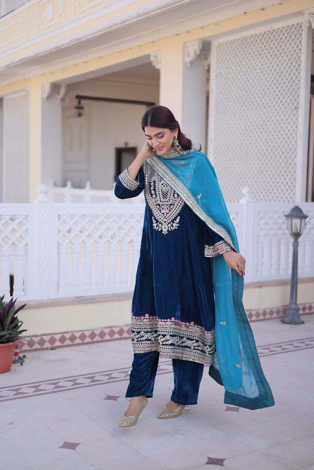 Arusha Teal Blue Velvet Sequins Zari Coding Thread Embroidered Kurti Set