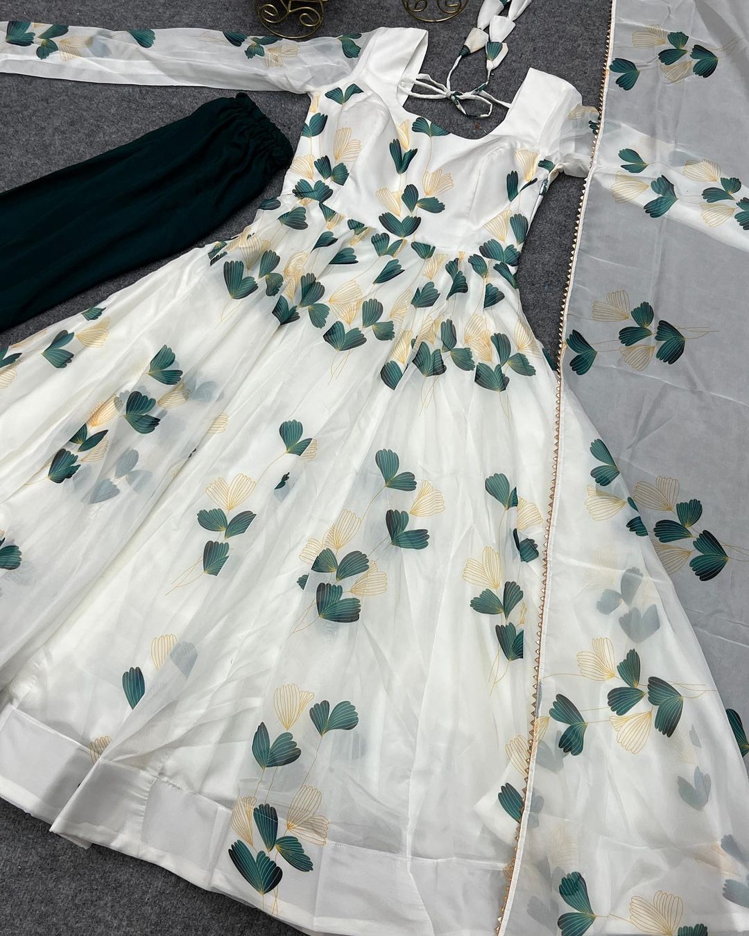 Mahira White Flair Organza Anarkali Suit Set