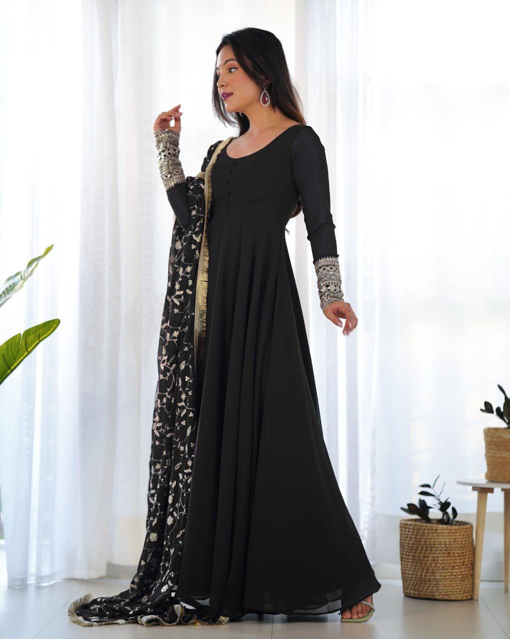 Opulent Georgette Ensemble: Sequin & Jari Black Kurti Embellishments