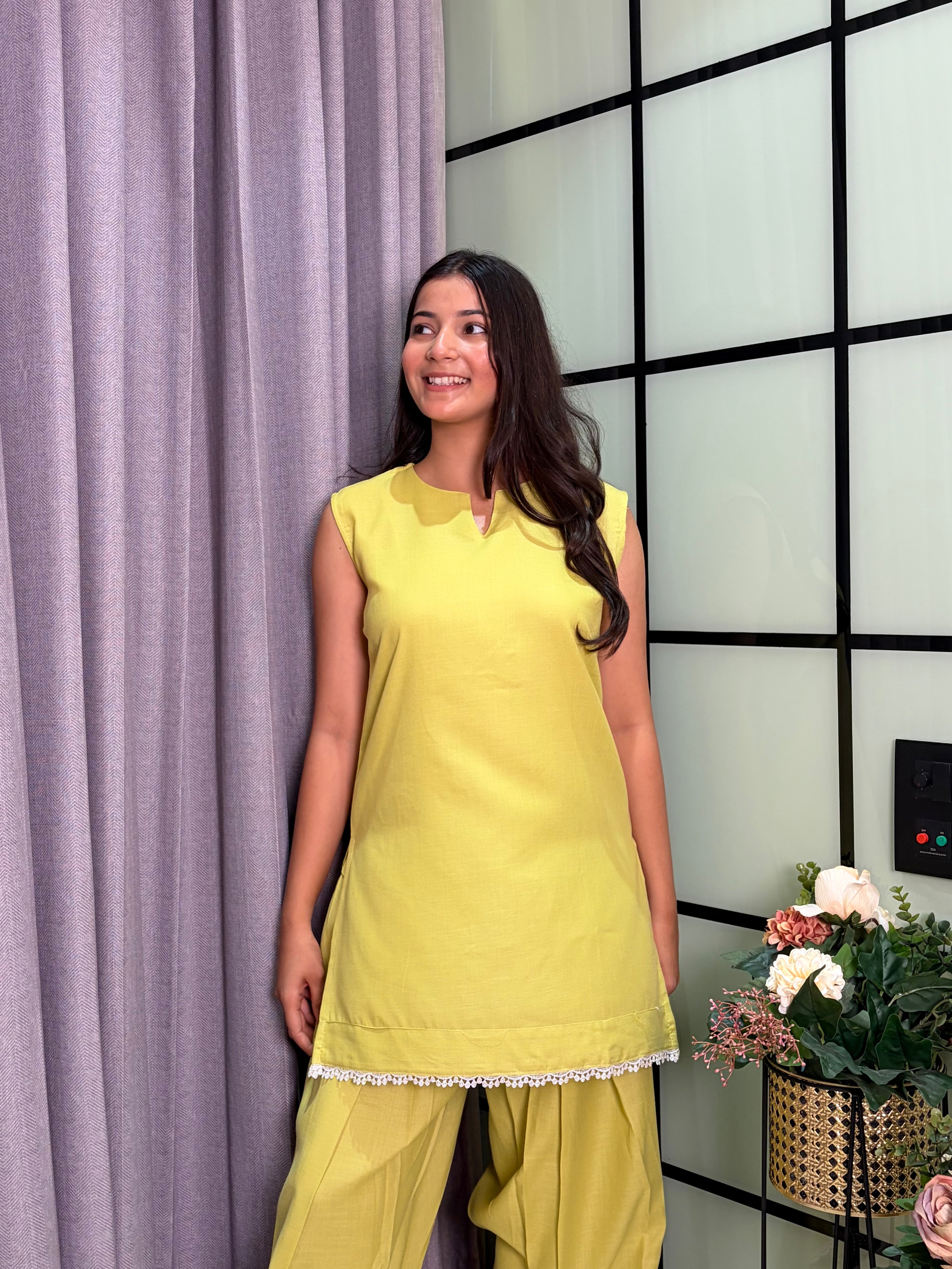 Cotton Flux With A Graceful Farsi Salwar And Delicate Thread Lace Detailing