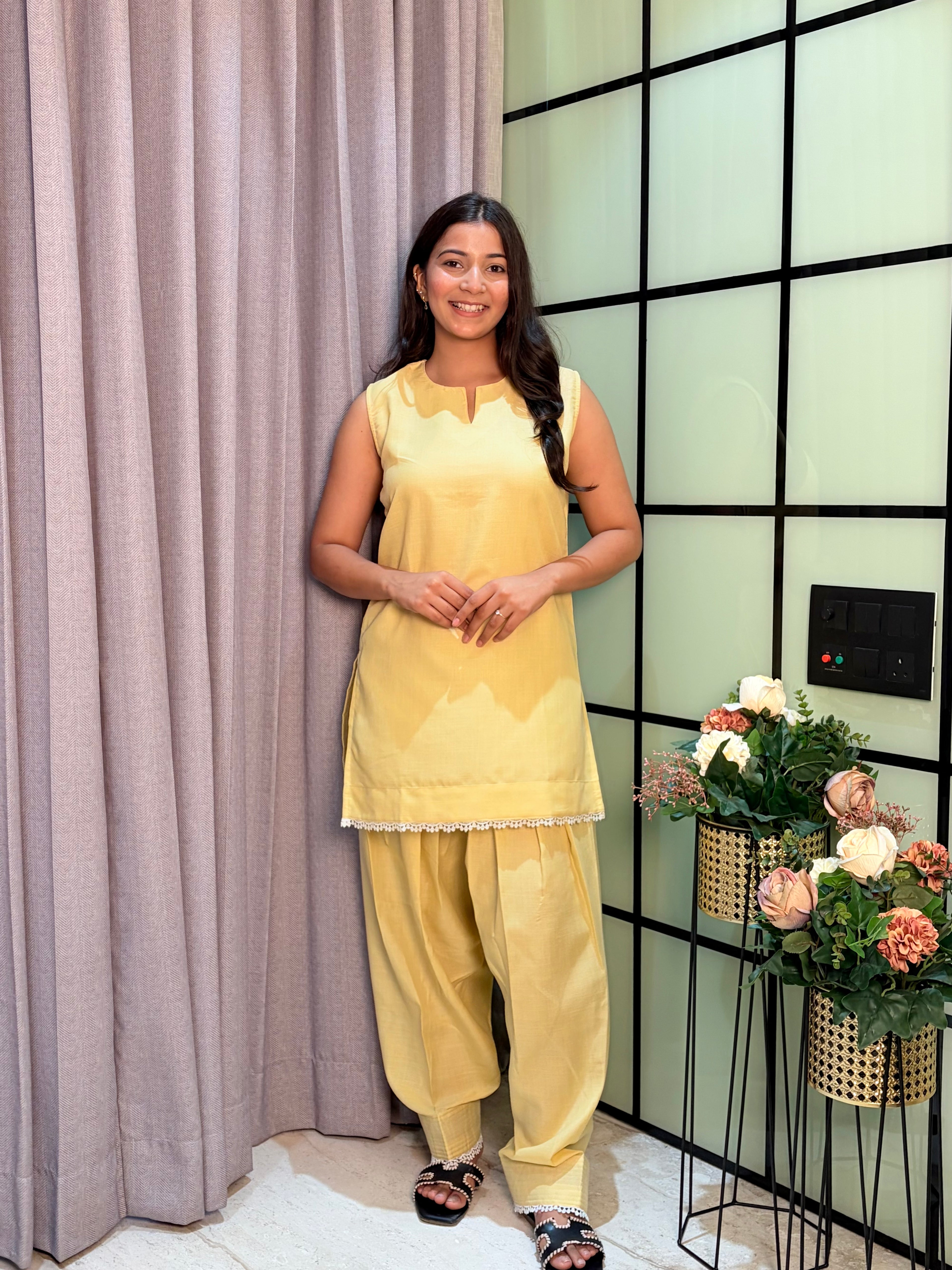 Cotton Flux With A Graceful Farsi Salwar And Delicate Thread Lace Detailing