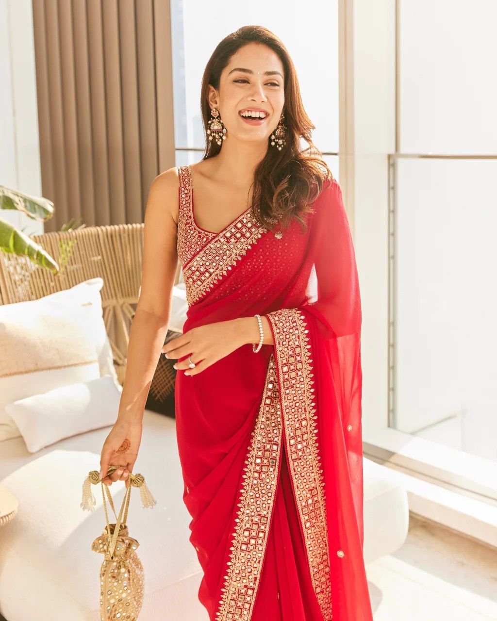Red Georgette Saree in Sequin & Lace Elegance
