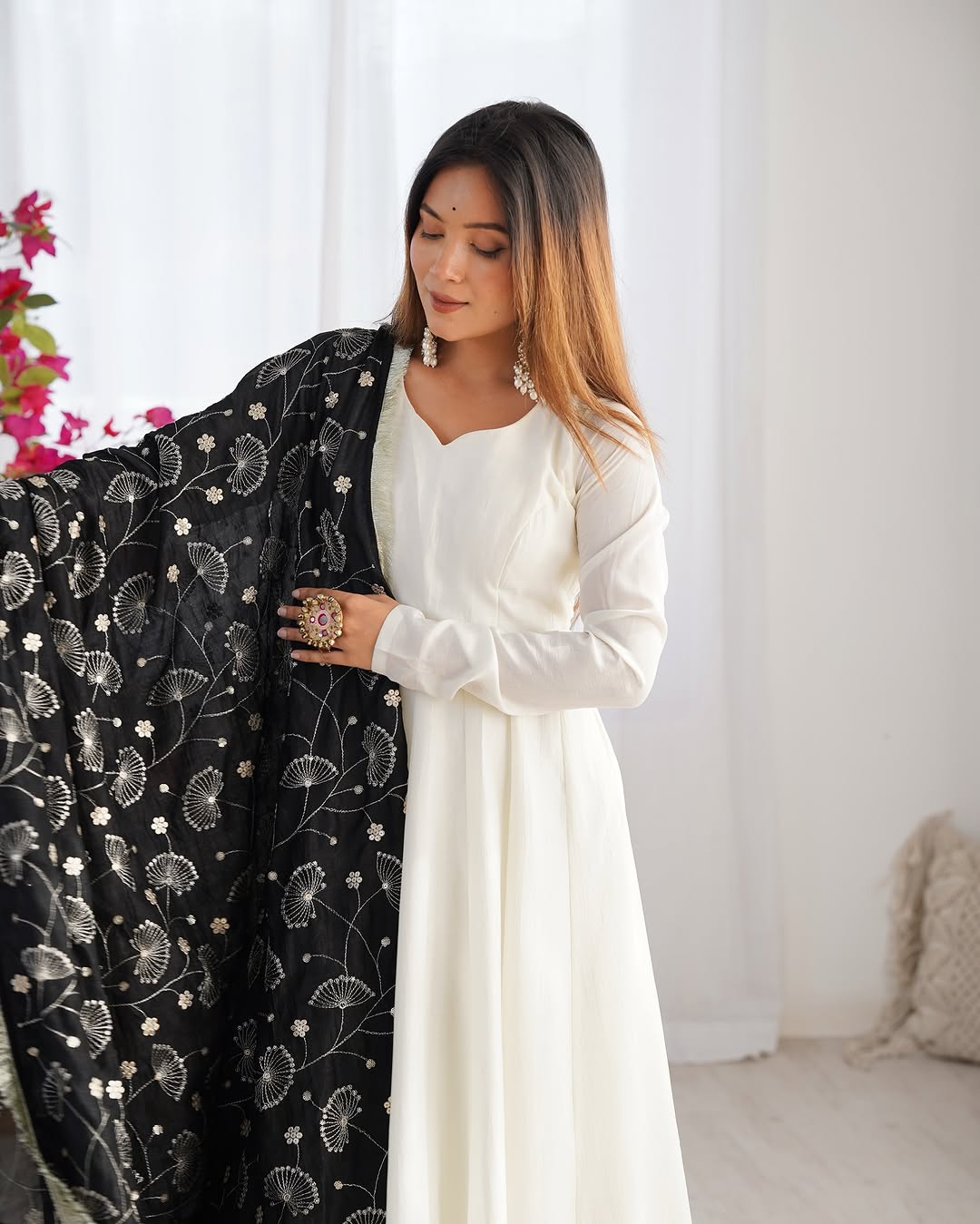 Saesha White Anarkali Gown Set with Black Dupatta