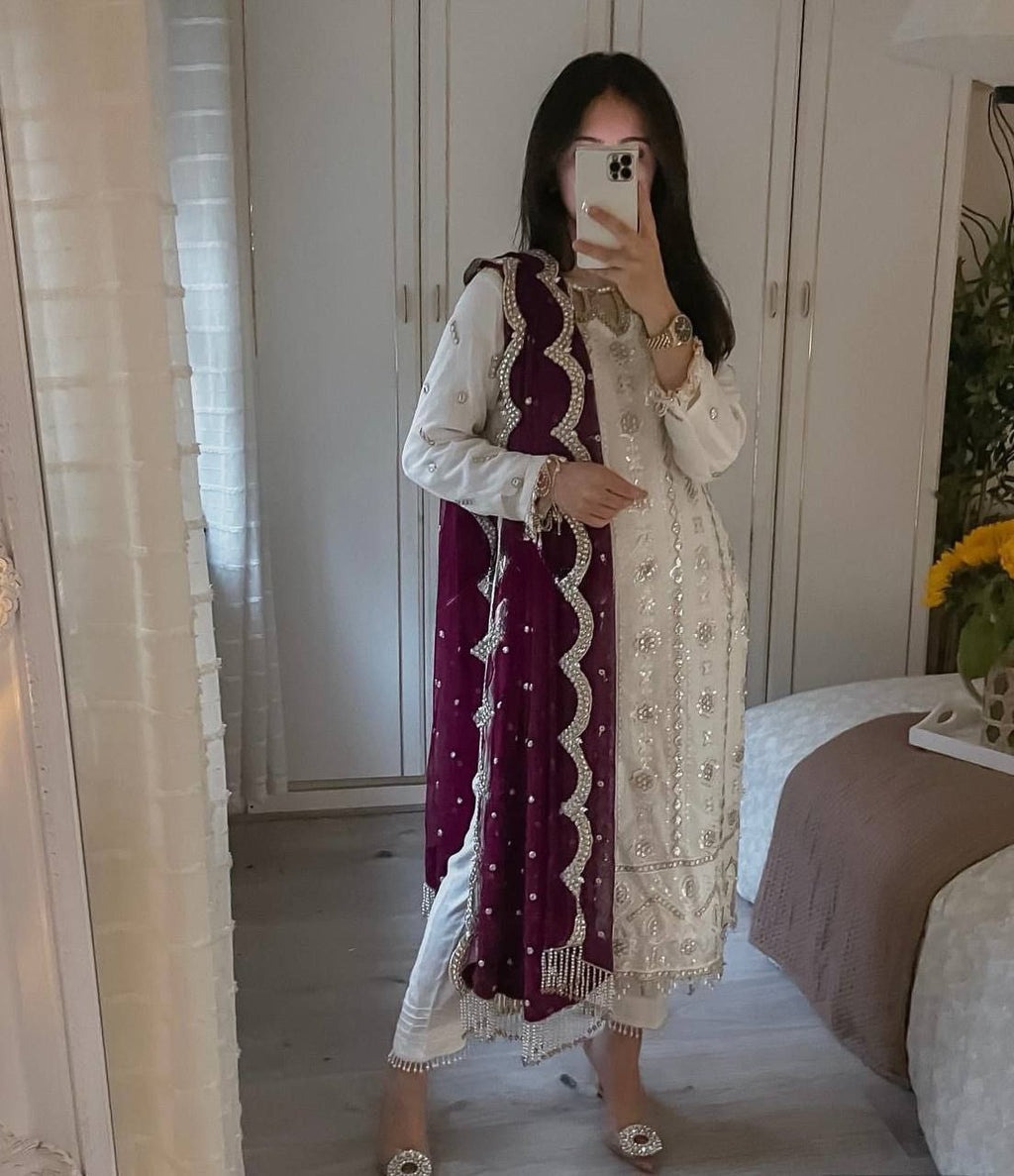 Rati White Georgette Embroidered Kurti Set