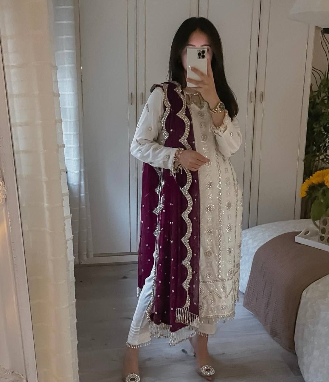 Rati White Georgette Embroidered Kurti Set