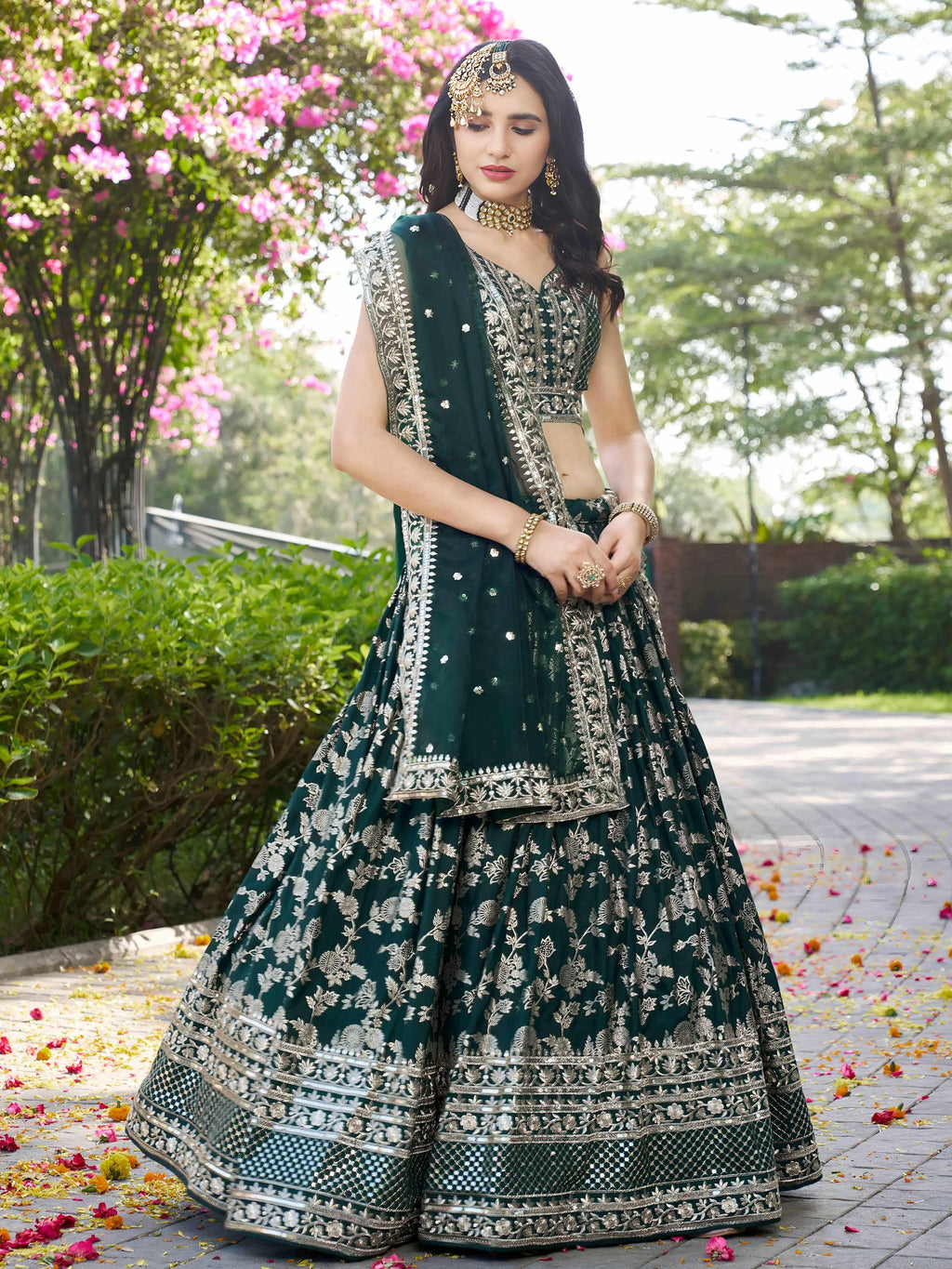 Emerald green Dola silk jacquard embroidered lehenga choli with dupatta