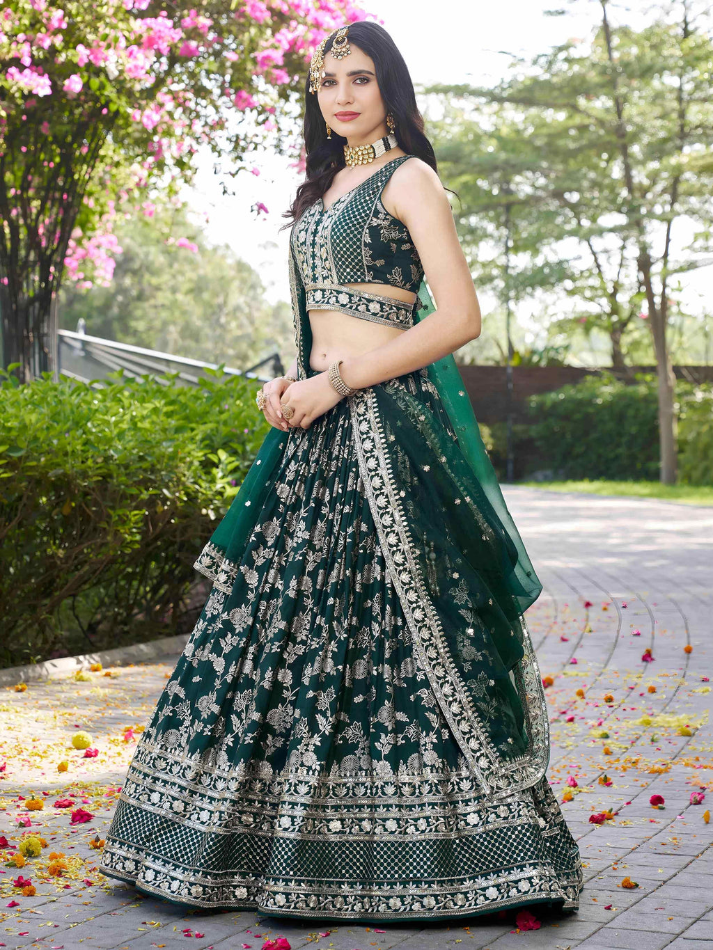 Emerald green Dola silk jacquard embroidered lehenga choli with dupatta