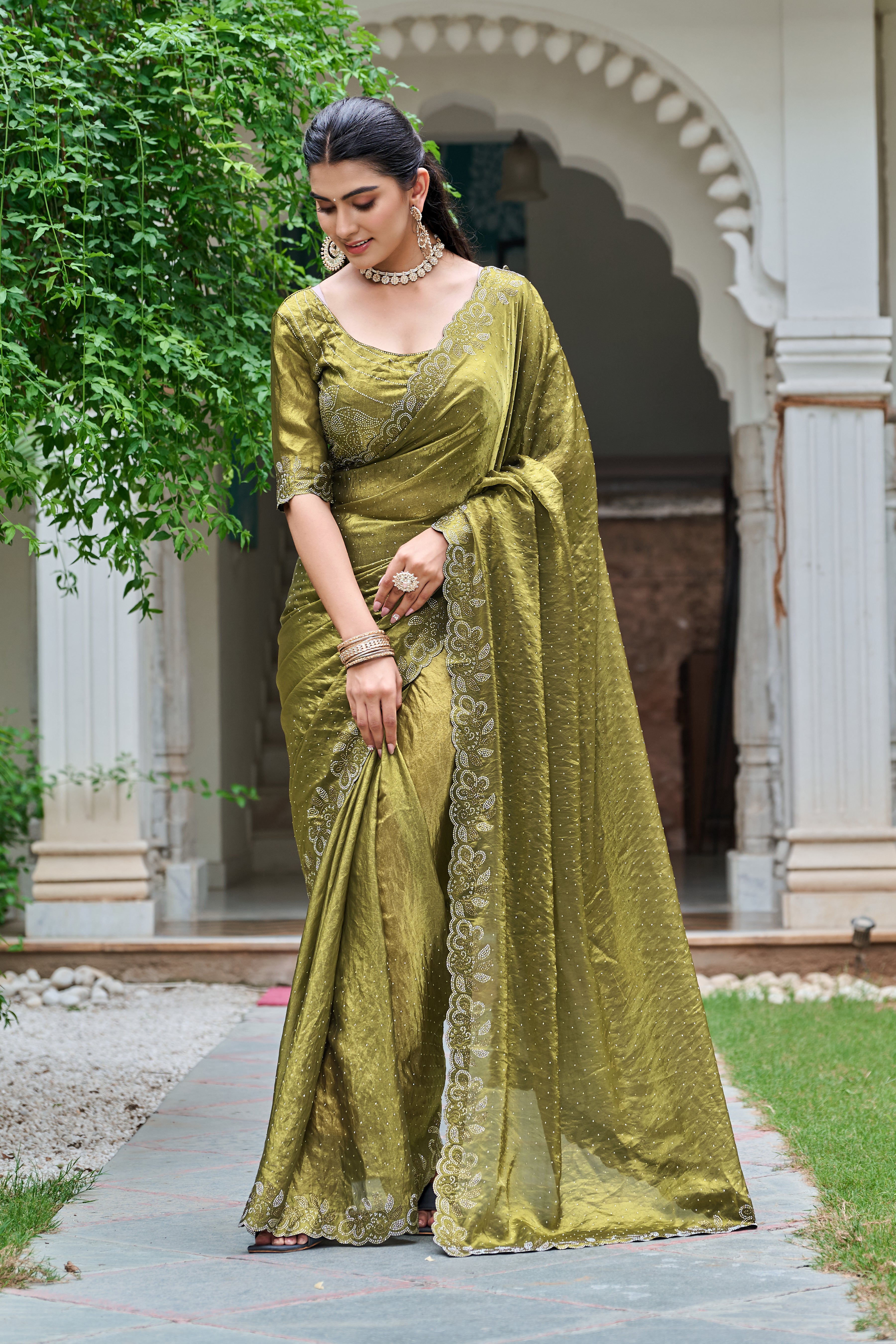 Haimavati mehendi green pure fendy silk diamond work saree