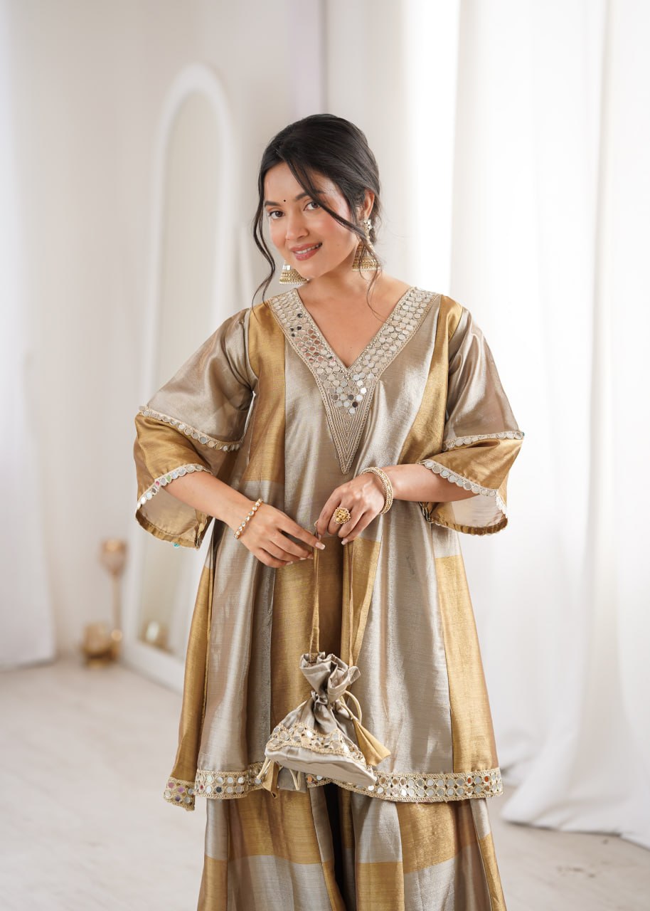 Manmohak Two-Tone Zari Shimmer Trending Mirror Work Top and Bottom Set With Batwa