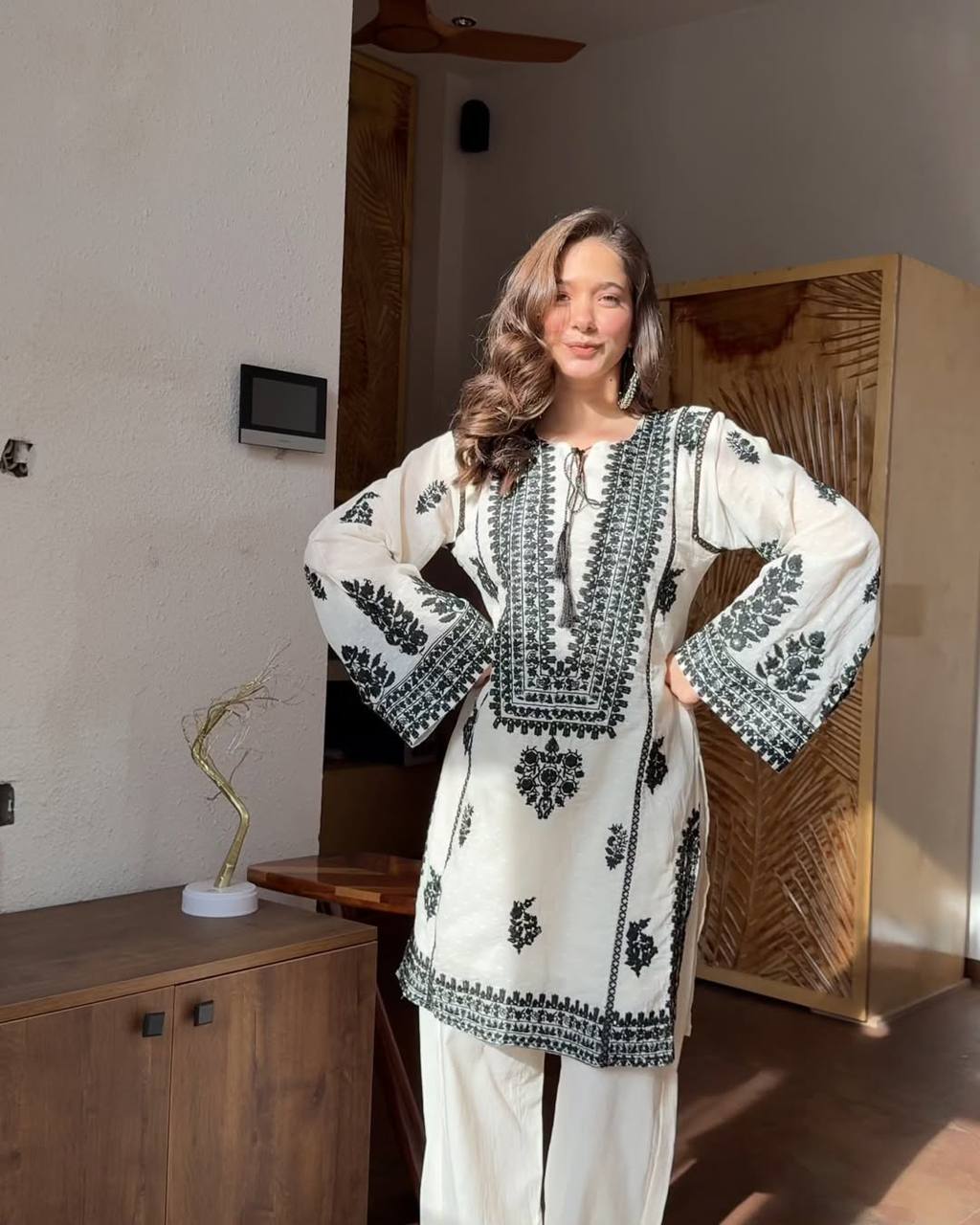 Ivory Noir Floral Embroidered Cotton Kurta with Statement Neckline, Bell Sleeves & Matching Palazzo Pants