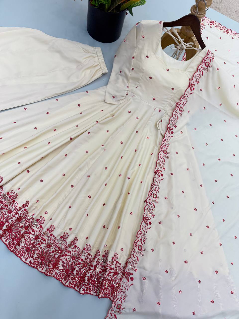 Ivory Cream Floral Embroidered Anarkali Gown with Delicate Red Butti Work, Intricate Floral Hem Border & Matching Dupatta