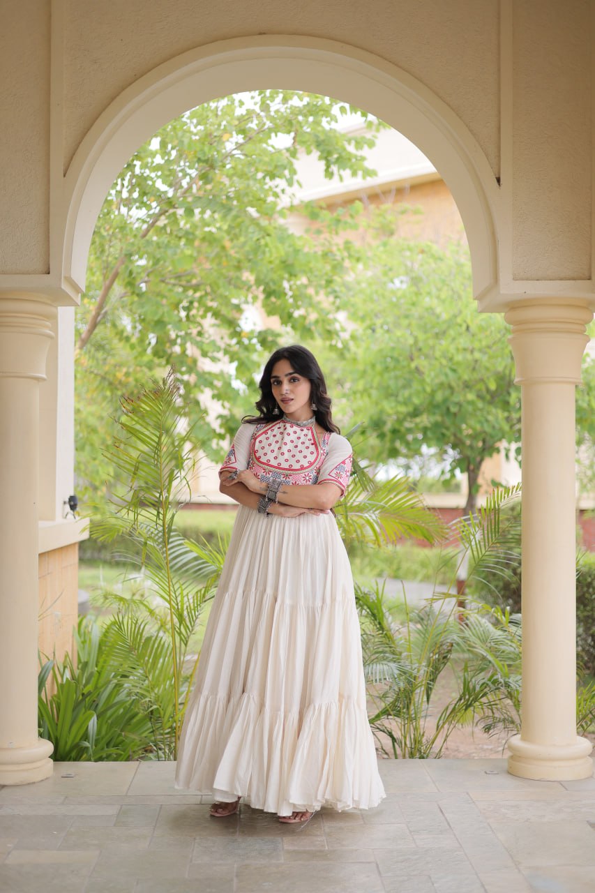 Navratri Noor Royal White Gown