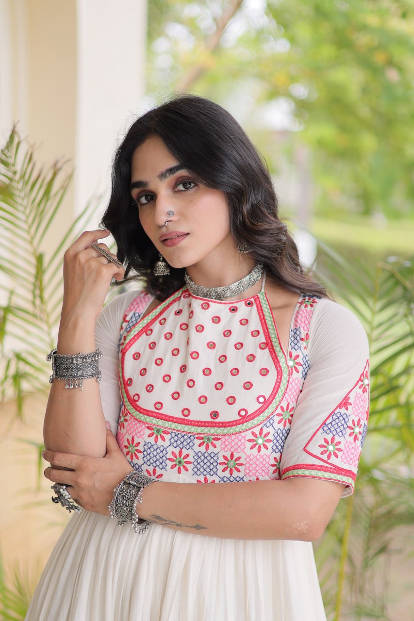 Navratri Noor Royal White Gown