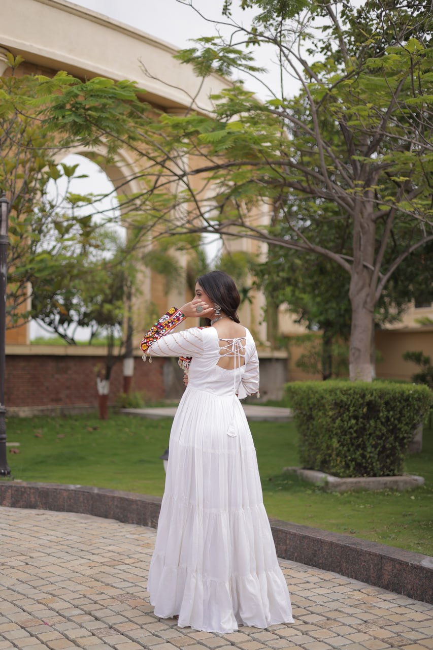 Urvi White Reyon Mukaish Gamthi Embroidered Gown