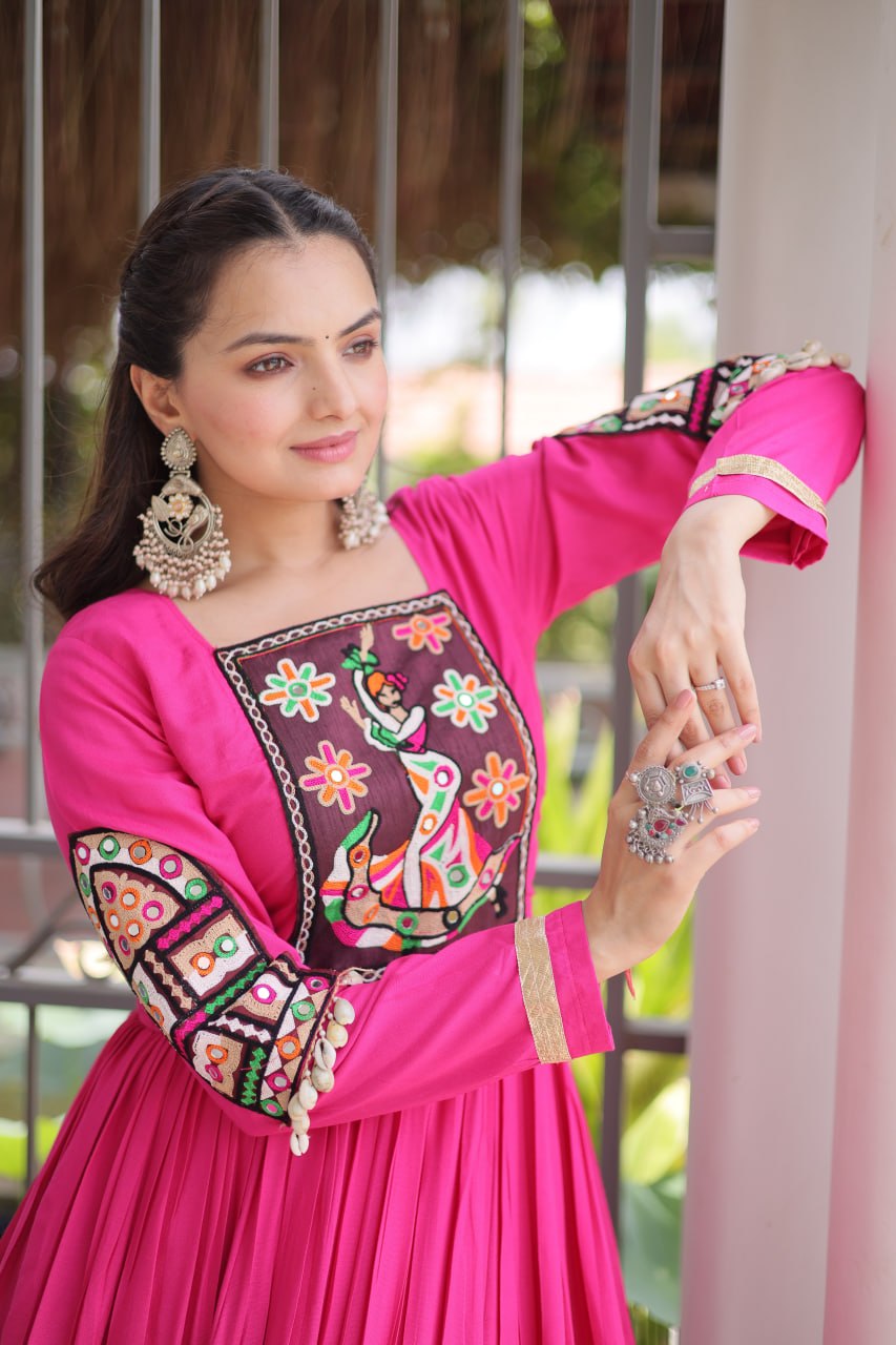 Nisha Pink Reyon Kutchi Gamthi Gown