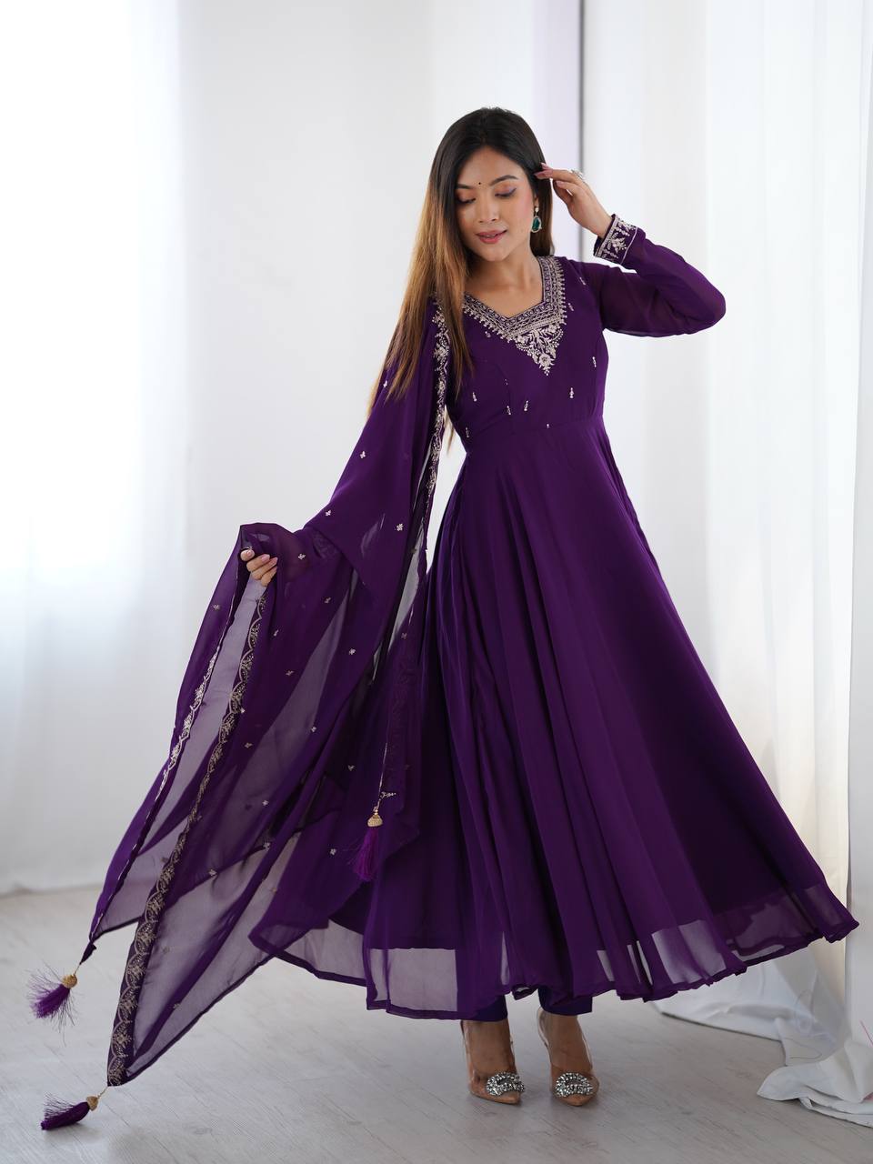 Purple Anarkali suit in soft Fox Georgette with 6.5-meter flair, zari & beads embroidery, lace sleeves & dupatta – stitched & ready-to-wear.