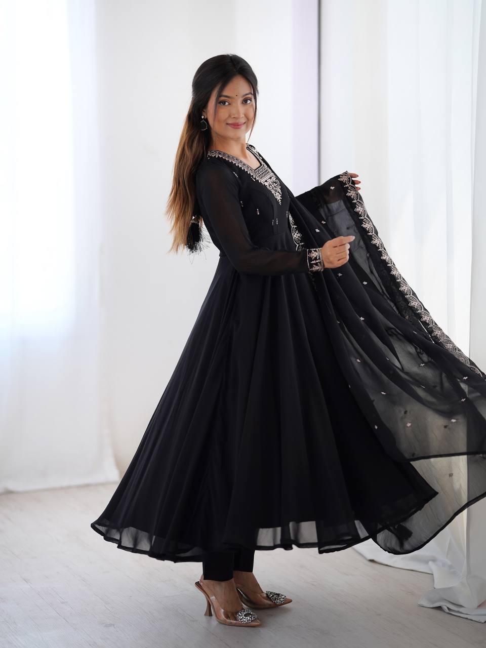 black Anarkali suit in soft Fox Georgette with 6.5-meter flair, beads & zari embroidery, lace sleeves & embroidered dupatta – stitched & ready-to-wear.