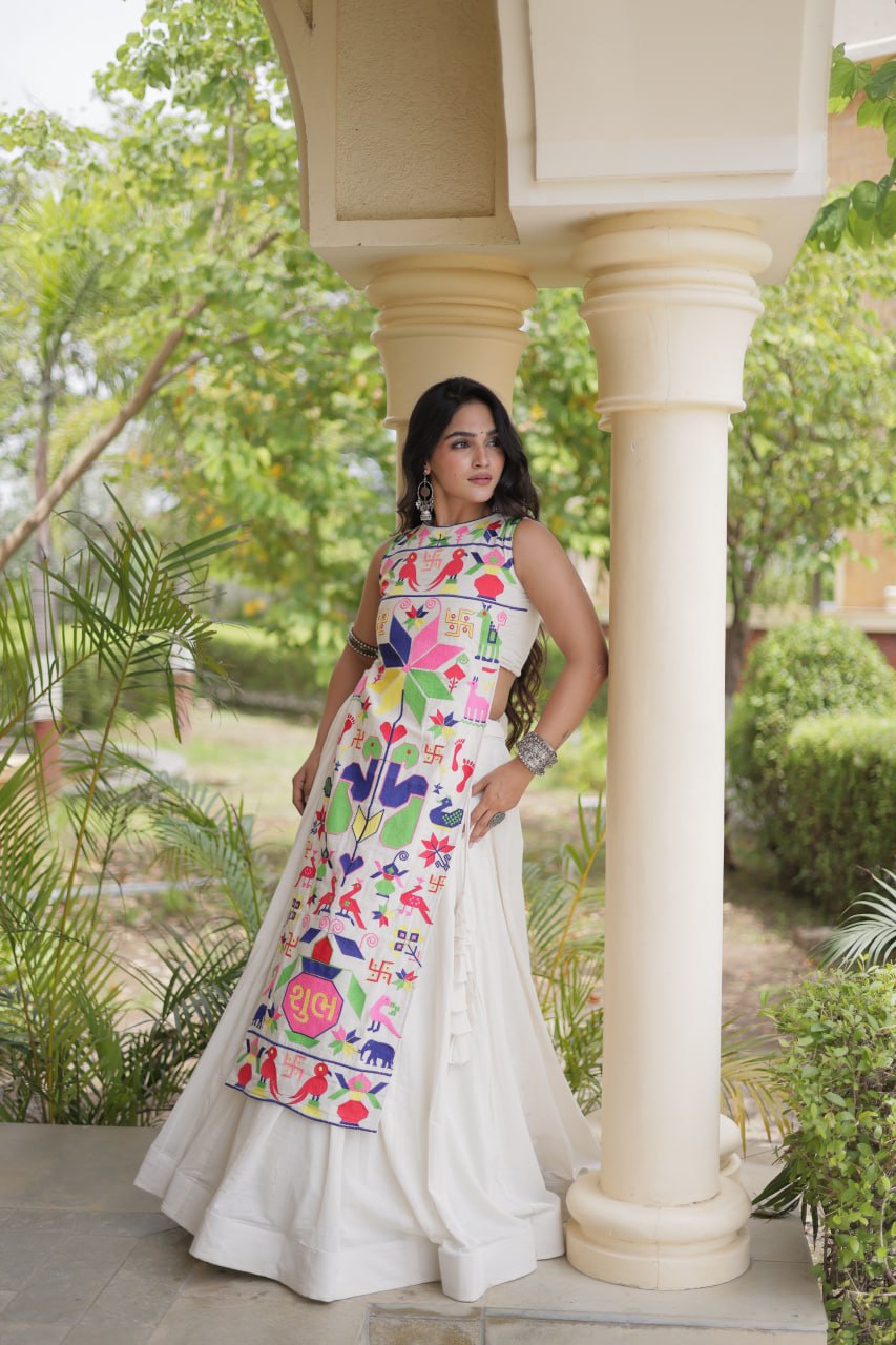 Ekta White Cora Cotton Gamthi Embroidered Lehenga Choli