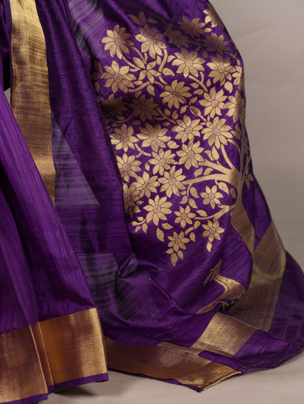 Purple Color Raw Silk Zari Weaving Saree with Unstitched Blouse