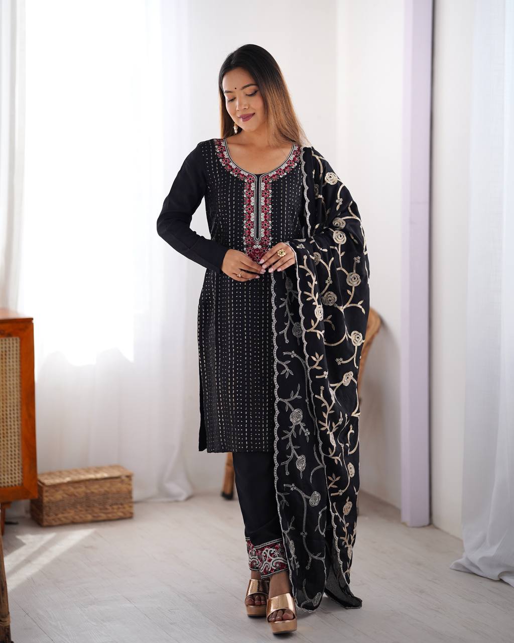 Shop this embroidered kurti with pants and dupatta – a stunning chinon silk ethnic wear, fully stitched kurti set online for festive wear for women.