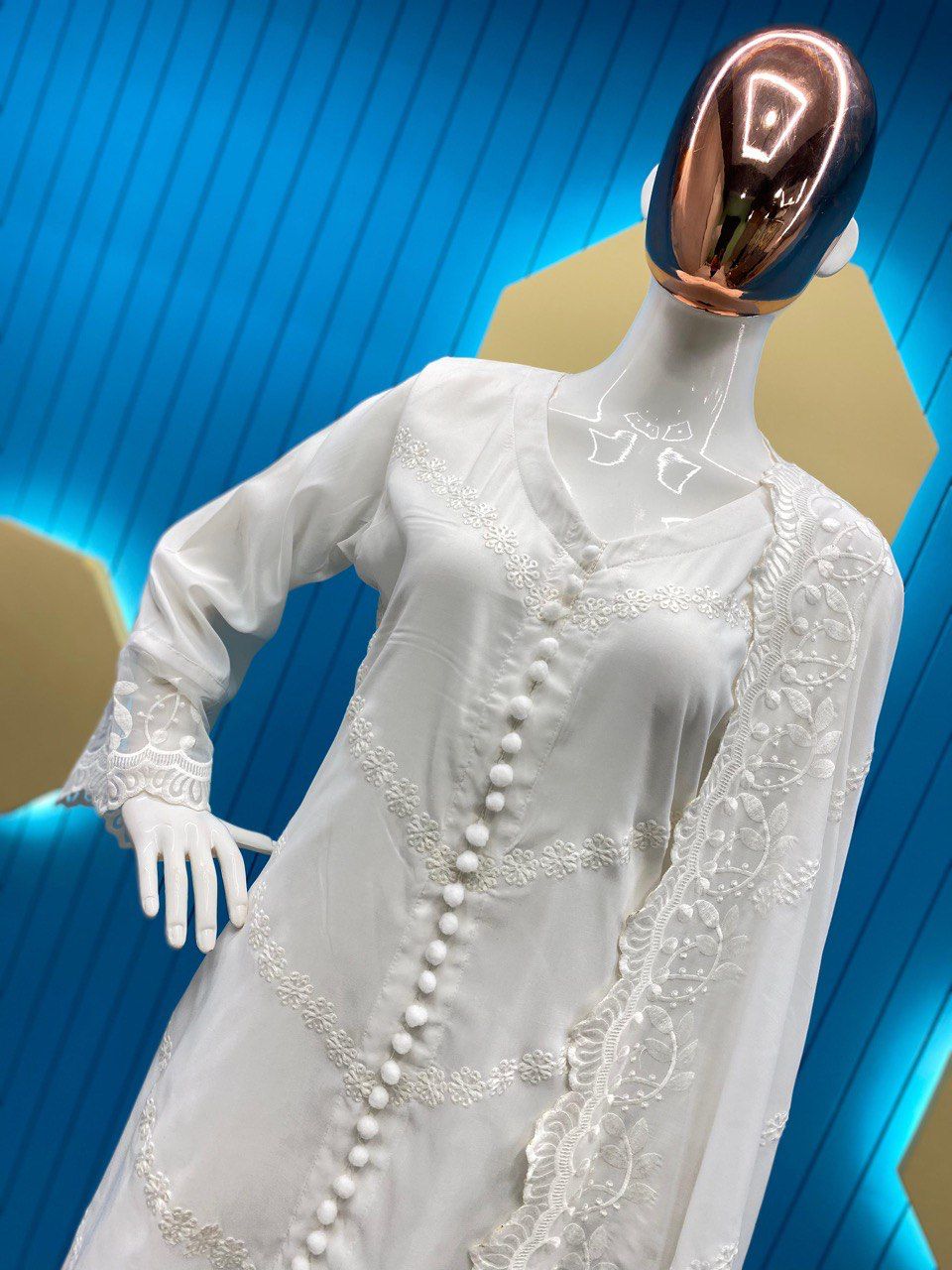 Prabhavati White Muslin Embroidered Kurti Set