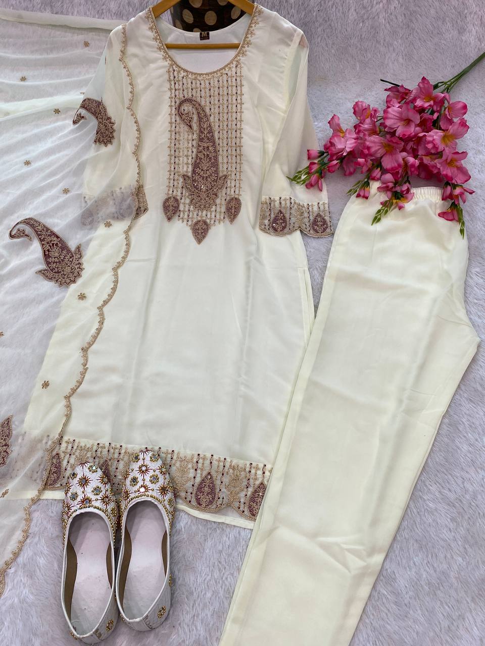 Khyati Off White Embroidered Kurti Set