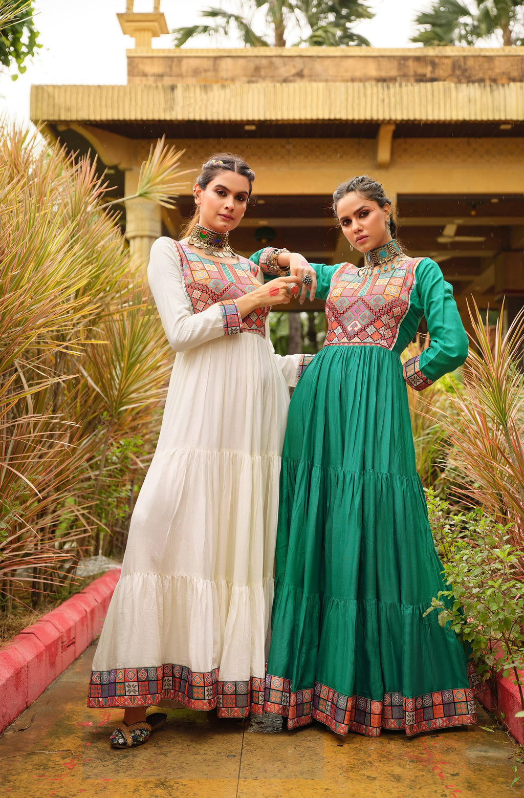 Off-White Pure Rayon Gamthi Jacquard Weaving Lace Border Three Layer Ruffle Flair Gown