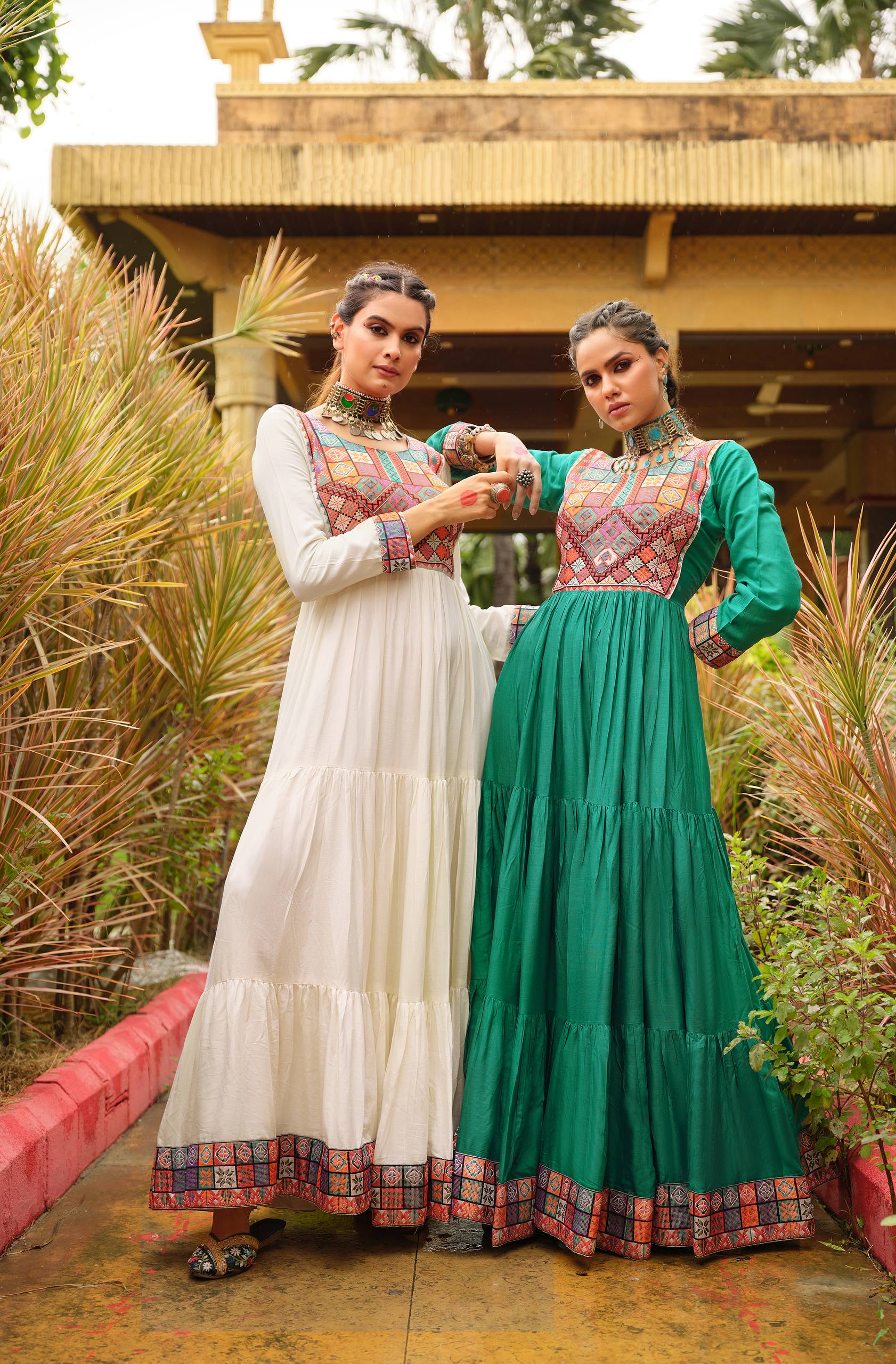 Off-White Pure Rayon Gamthi Jacquard Weaving Lace Border Three Layer Ruffle Flair Gown