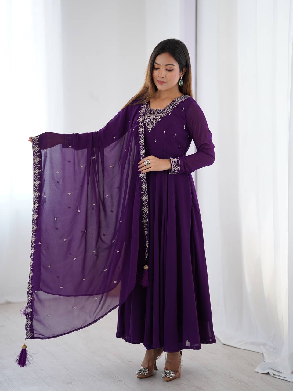 Purple Anarkali suit in soft Fox Georgette with 6.5-meter flair, zari & beads embroidery, lace sleeves & dupatta – stitched & ready-to-wear.