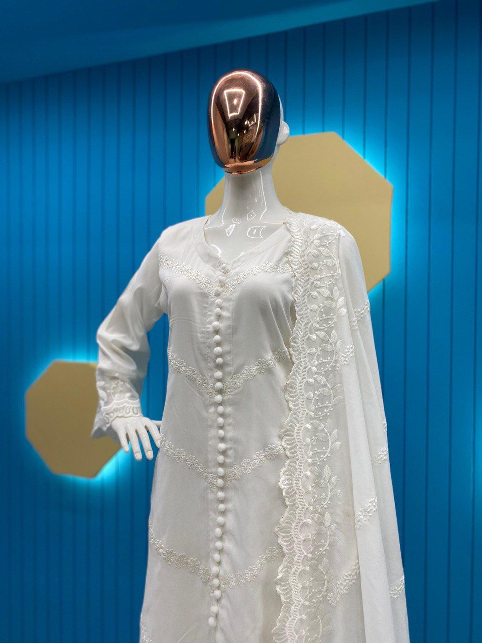 Prabhavati White Muslin Embroidered Kurti Set