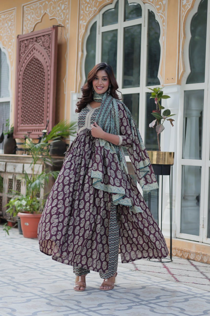 Veenashi Brown Pure Cotton Kurti Set