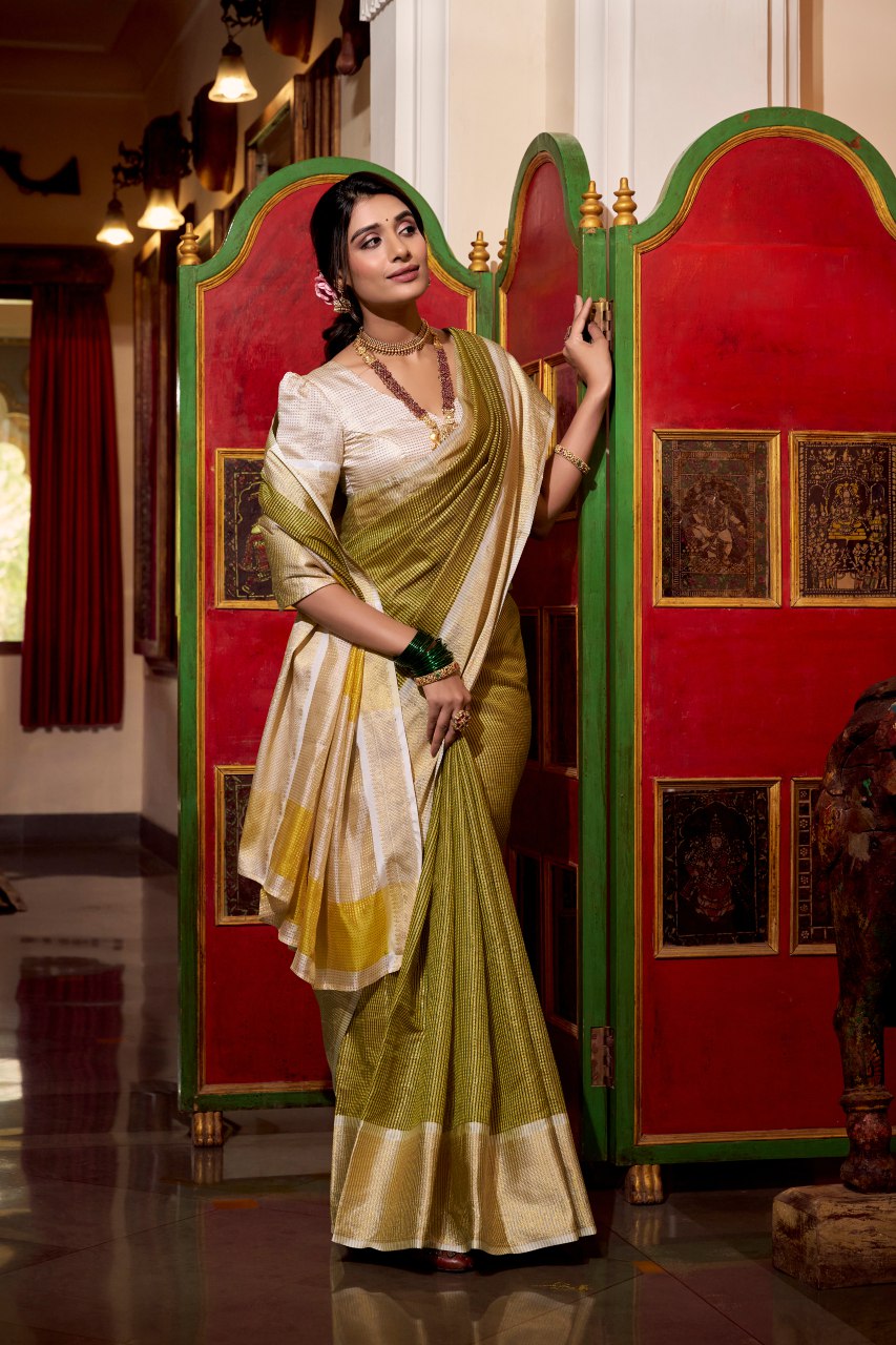Green Jacquard Chex Saree with Zari Weaving Work Blouse