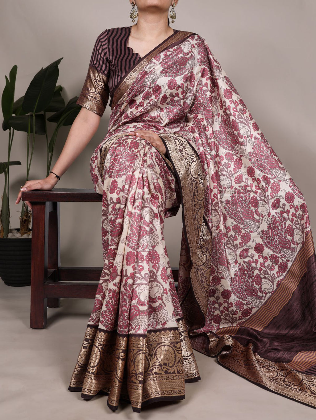 Pink Color Tasar Silk Printed Saree with Viscose Border and Blouse