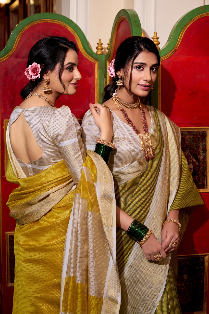 Green Jacquard Chex Saree with Zari Weaving Work Blouse